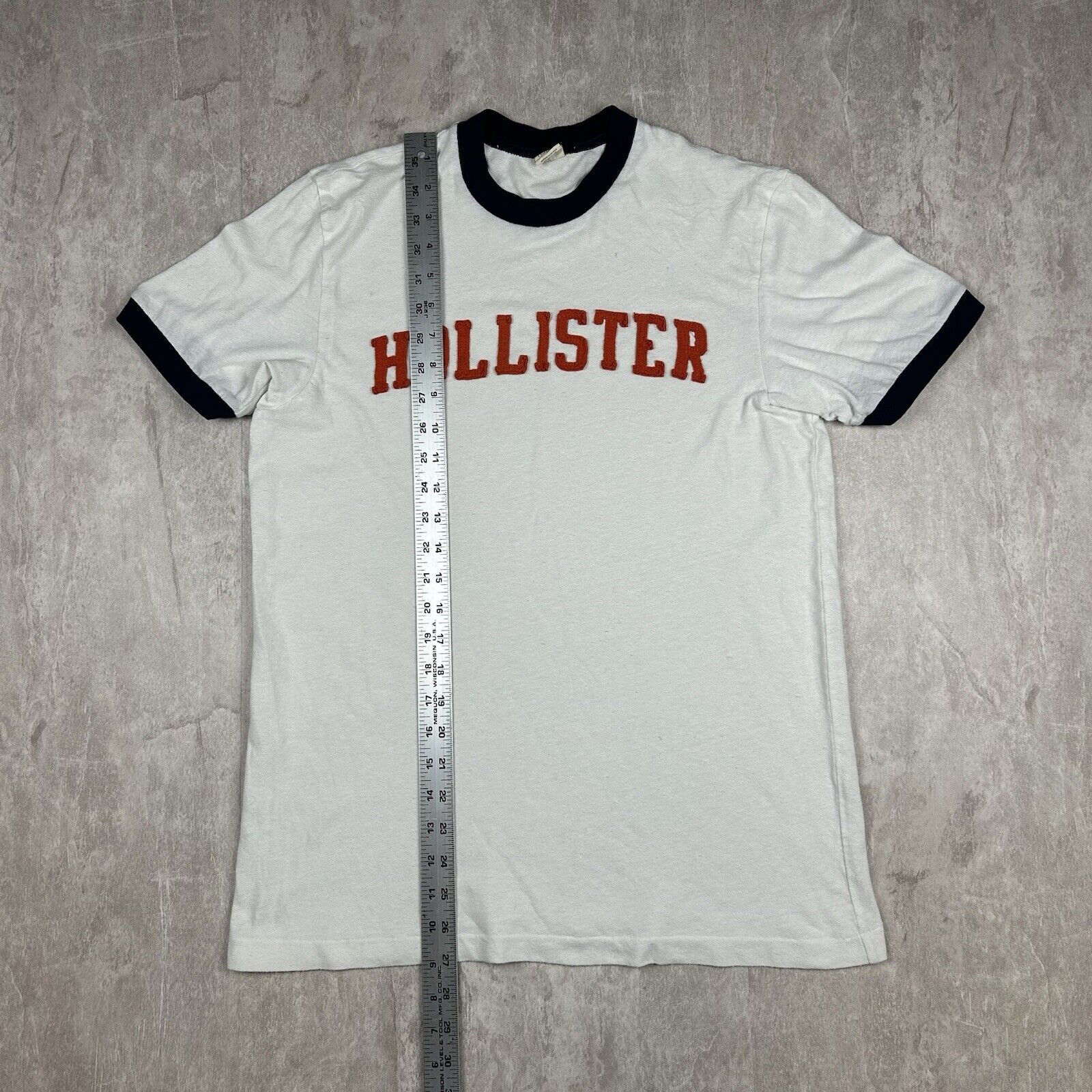 Vintage Hollister White Spellout T Shirt Single Stitch Brazil Made Men Clyde Vintage Clothing