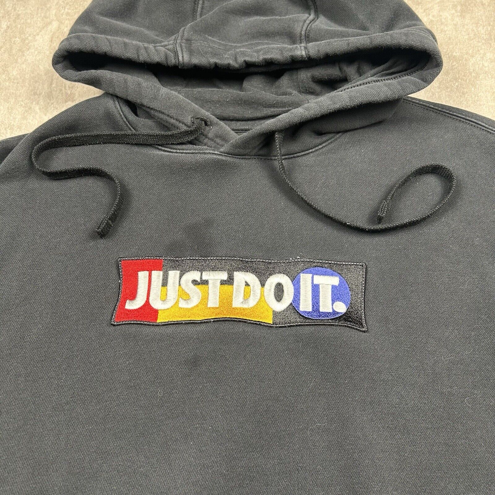 nike just do it embroidered hoodie
