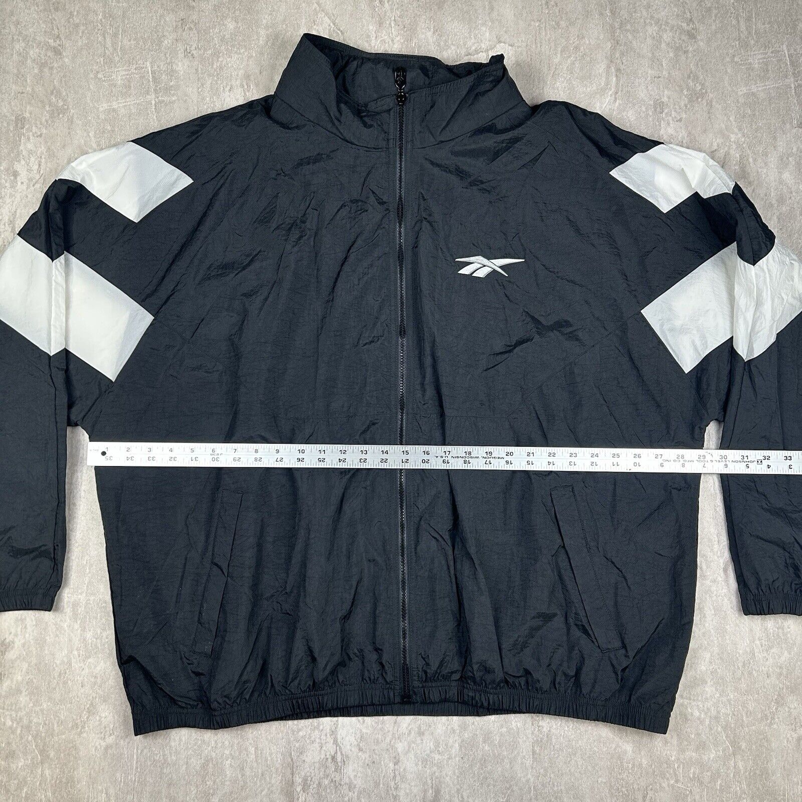 m*m様 90s Reebok nylon jacket 90's REEBOK Size M Vintage Nylon Jacket / G4847N – FISHTALE