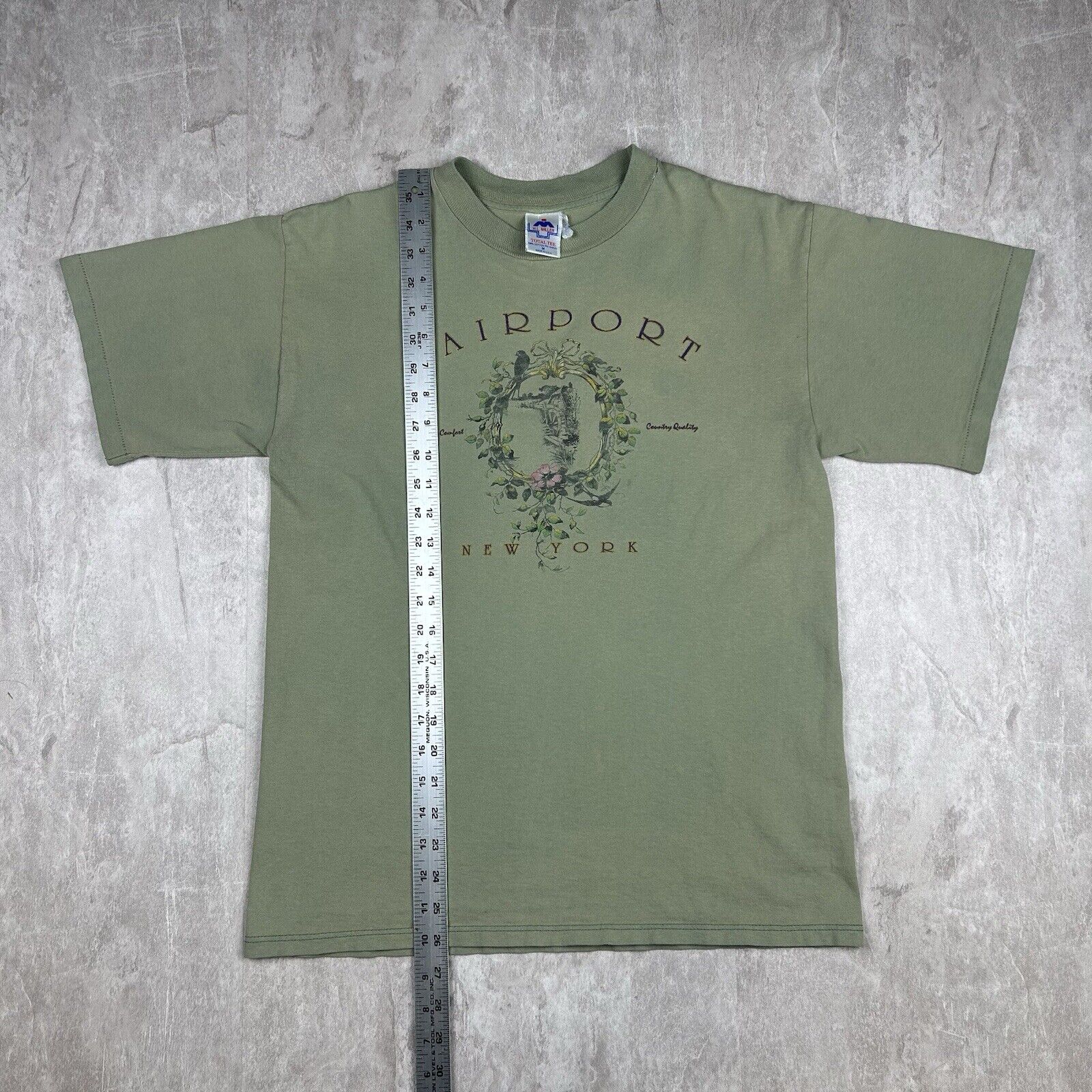 Vintage 90s Fairport NY Rochester Green T-Shirt Made In USA Men's Size – Clyde Vintage Clothing